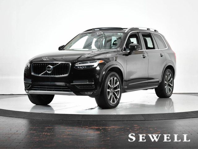 2018 Volvo XC90 Momentum