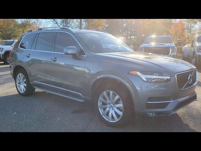 2018 Volvo XC90 Momentum