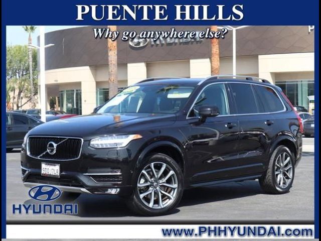 2018 Volvo XC90 Momentum