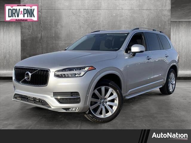 2018 Volvo XC90 Momentum