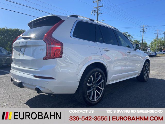 2018 Volvo XC90 Momentum