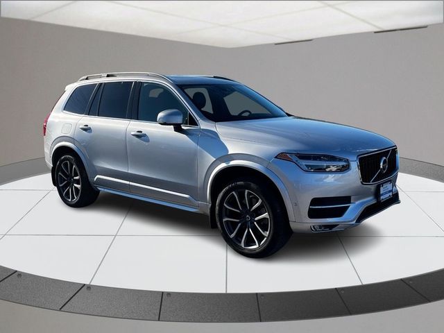 2018 Volvo XC90 Momentum