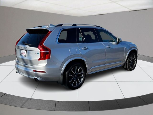 2018 Volvo XC90 Momentum