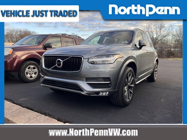 2018 Volvo XC90 Momentum