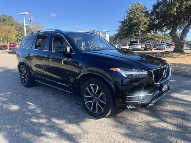 2018 Volvo XC90 Momentum