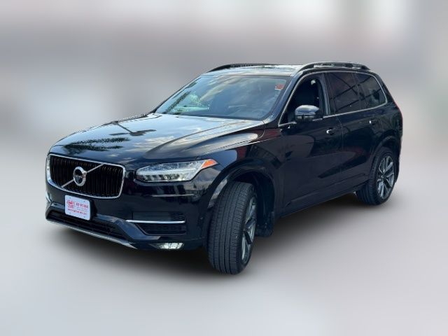 2018 Volvo XC90 Momentum