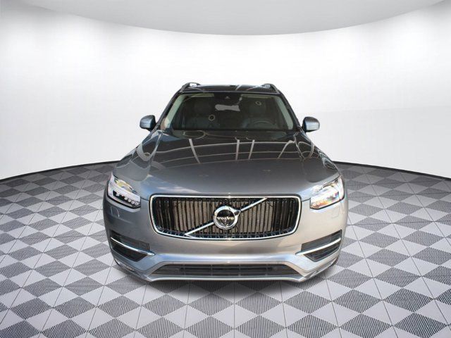 2018 Volvo XC90 Momentum