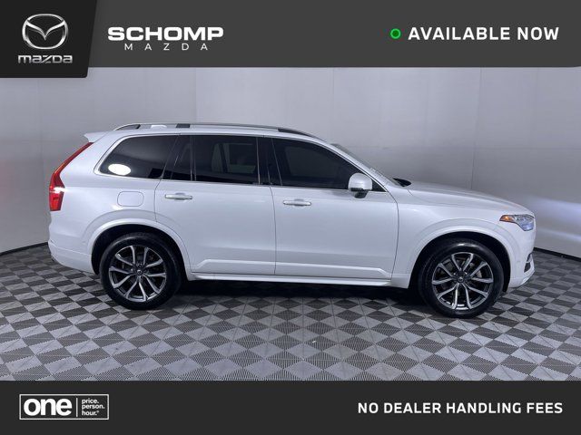 2018 Volvo XC90 Momentum