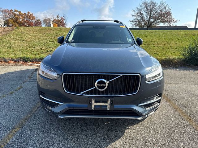 2018 Volvo XC90 Momentum