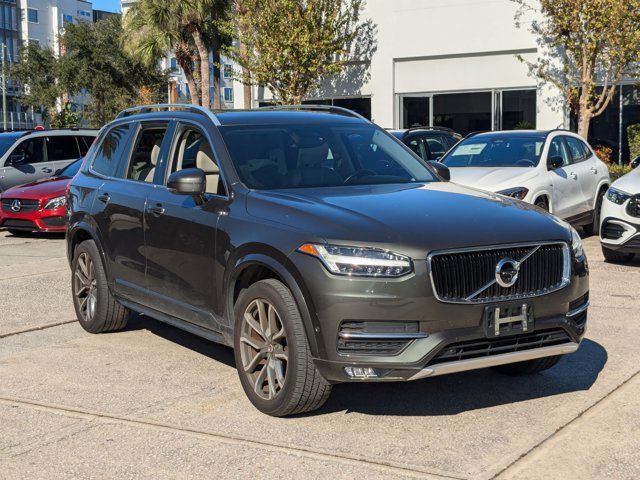 2018 Volvo XC90 Momentum