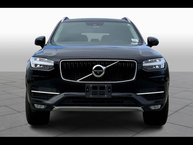 2018 Volvo XC90 Momentum