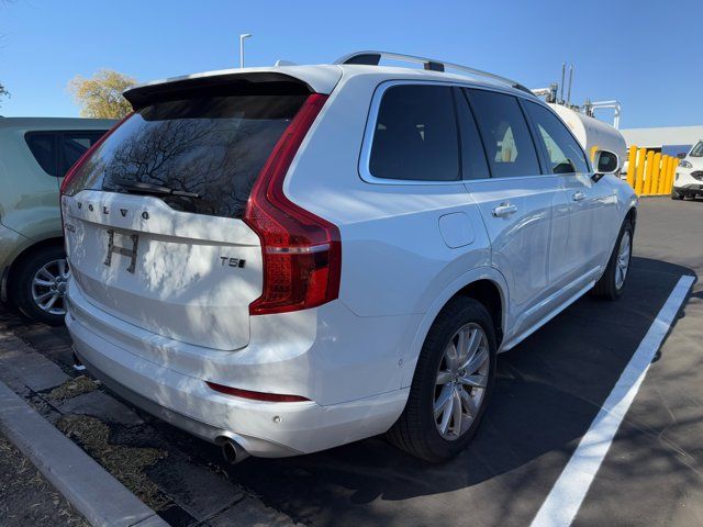 2018 Volvo XC90 Momentum