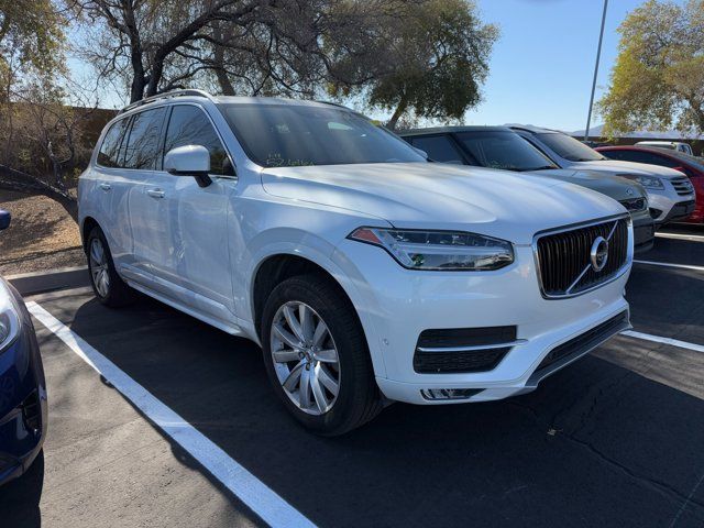 2018 Volvo XC90 Momentum