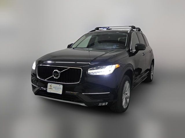 2018 Volvo XC90 Momentum