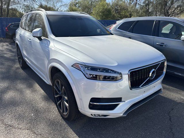 2018 Volvo XC90 Momentum