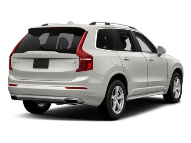 2018 Volvo XC90 Momentum