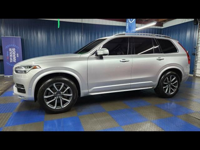 2018 Volvo XC90 Momentum