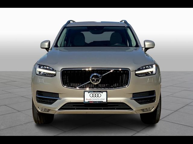 2018 Volvo XC90 Momentum