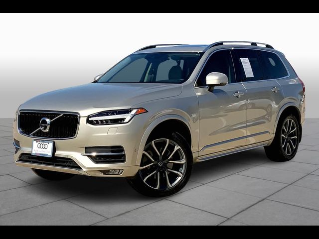 2018 Volvo XC90 Momentum