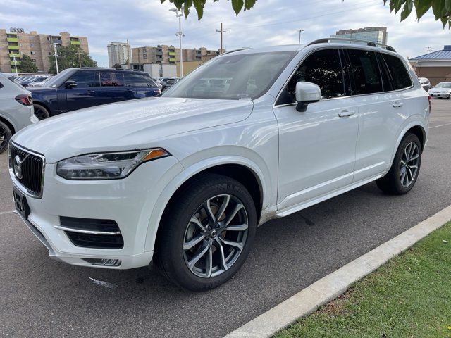 2018 Volvo XC90 Momentum