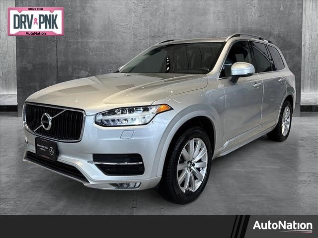 2018 Volvo XC90 Momentum