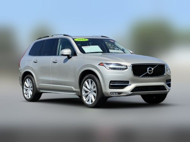 2018 Volvo XC90 Momentum