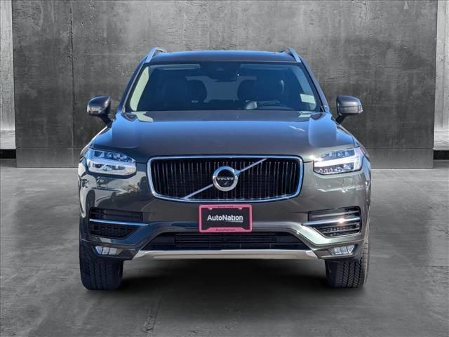 2018 Volvo XC90 Momentum