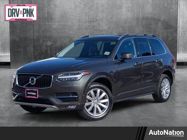 2018 Volvo XC90 Momentum