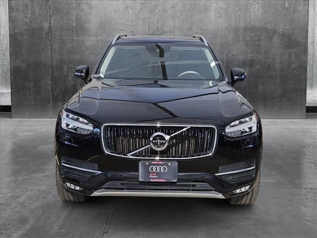 2018 Volvo XC90 Momentum