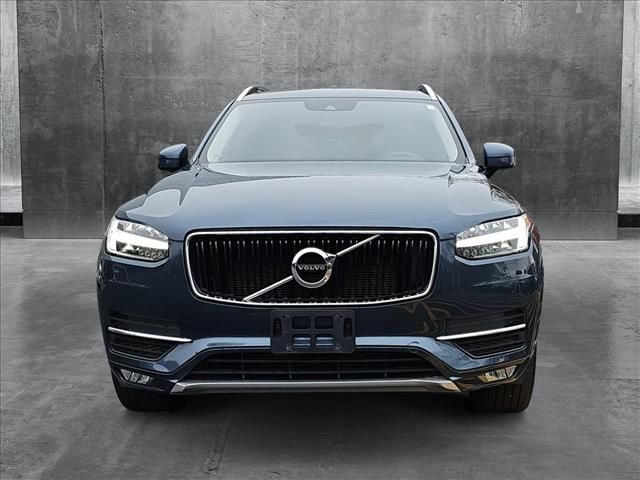 2018 Volvo XC90 Momentum