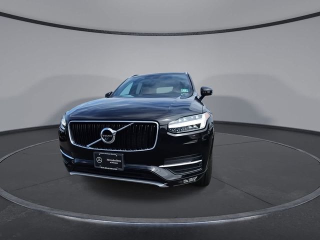 2018 Volvo XC90 Momentum