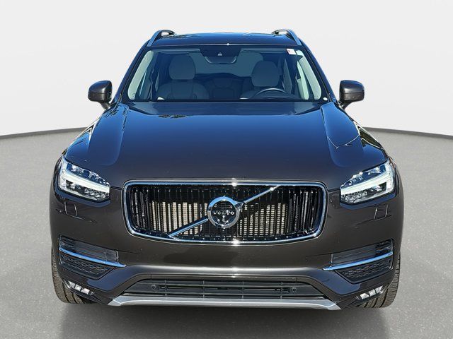 2018 Volvo XC90 Momentum