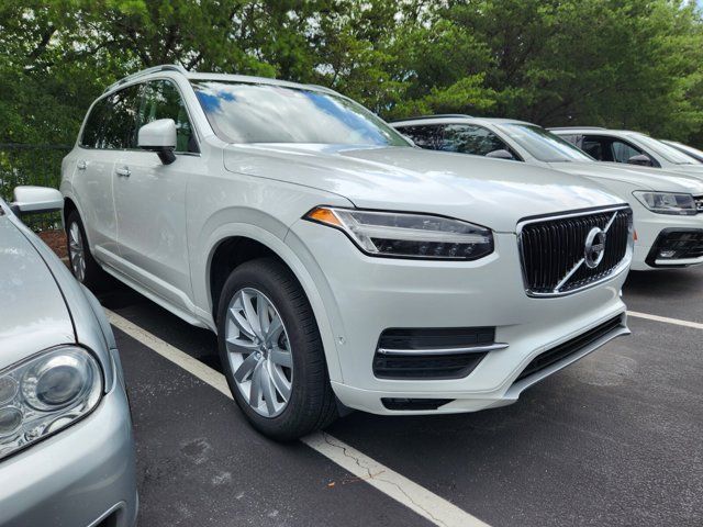 2018 Volvo XC90 Momentum