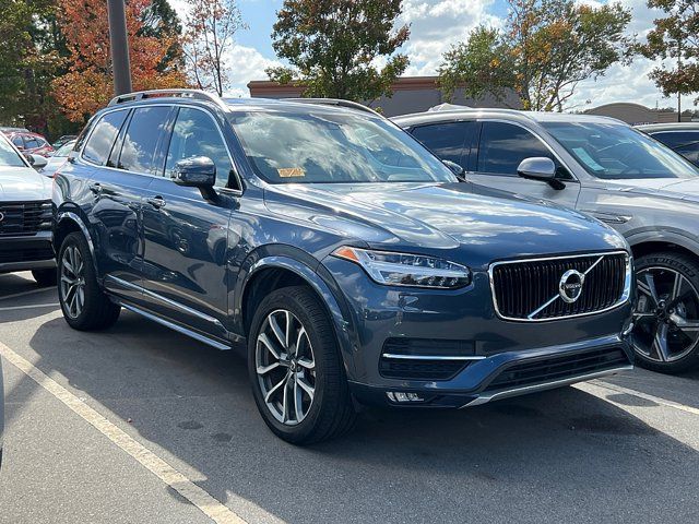 2018 Volvo XC90 Momentum