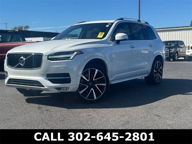 2018 Volvo XC90 Momentum