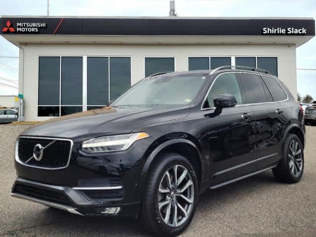 2018 Volvo XC90 Momentum