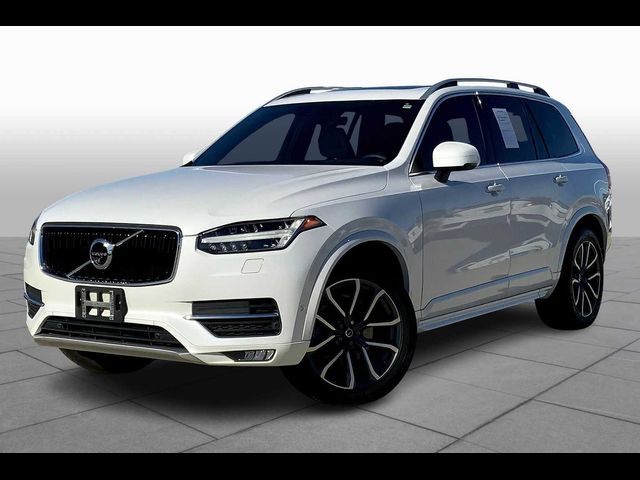 2018 Volvo XC90 Momentum