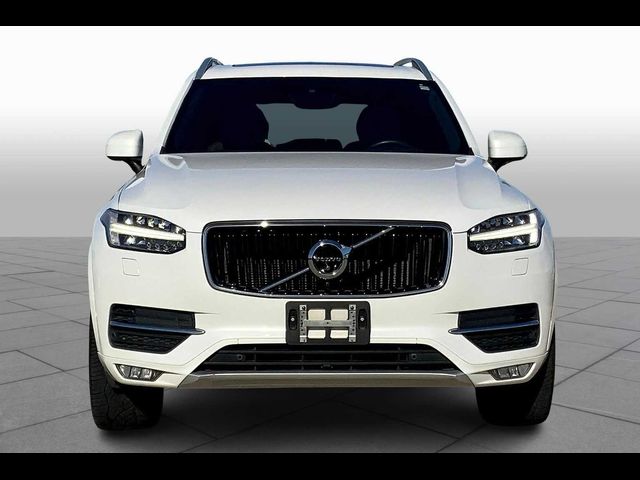 2018 Volvo XC90 Momentum