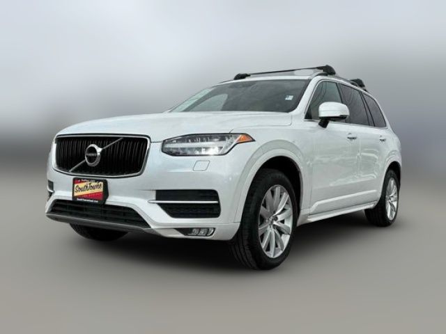 2018 Volvo XC90 Momentum