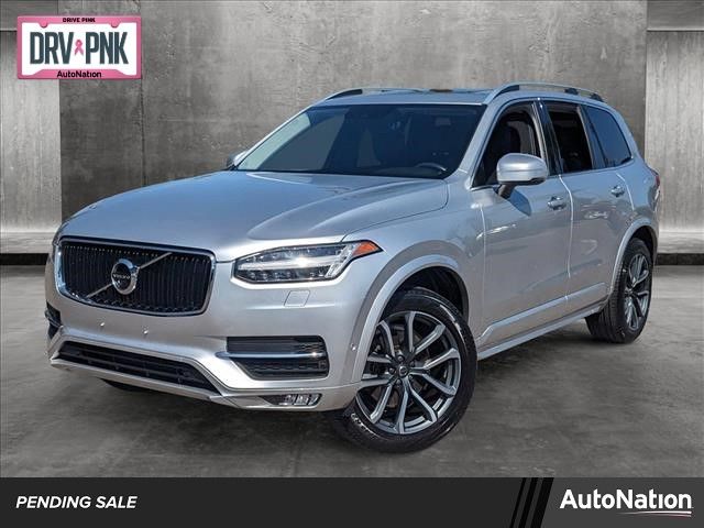 2018 Volvo XC90 Momentum