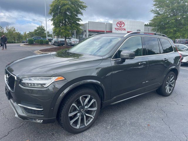 2018 Volvo XC90 Momentum