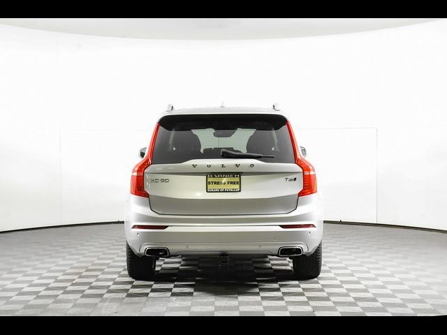 2018 Volvo XC90 Momentum