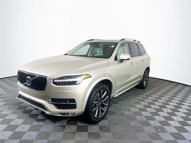 2018 Volvo XC90 Momentum