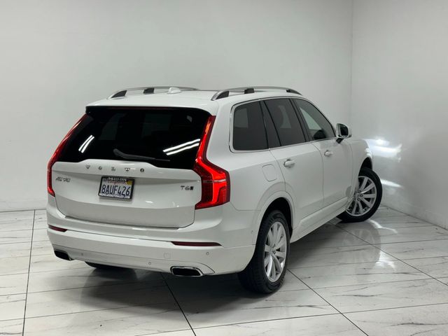 2018 Volvo XC90 Momentum