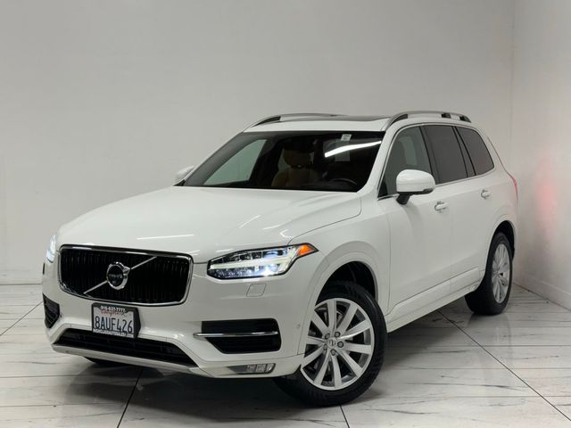 2018 Volvo XC90 Momentum