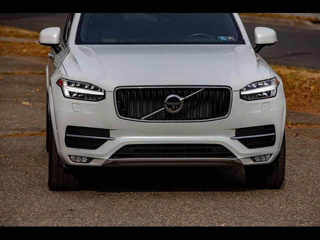 2018 Volvo XC90 Momentum