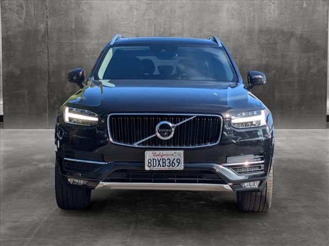 2018 Volvo XC90 Momentum