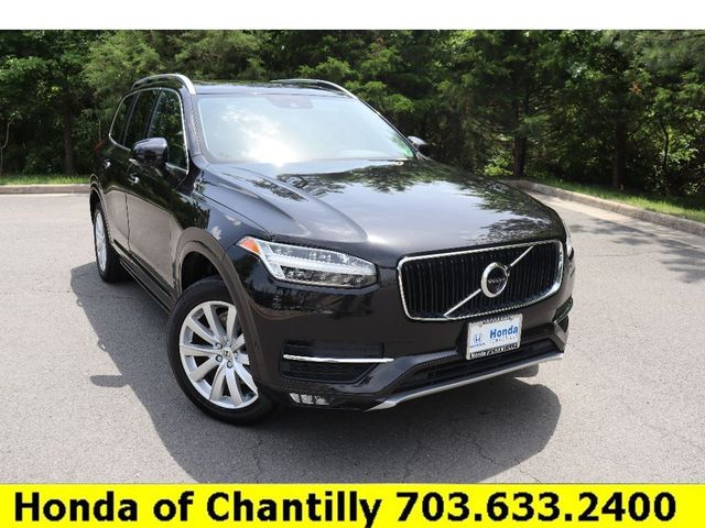 2018 Volvo XC90 Momentum