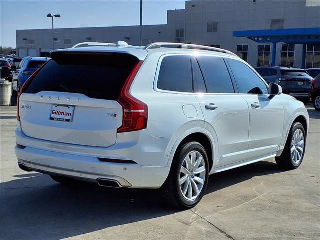 2018 Volvo XC90 Momentum