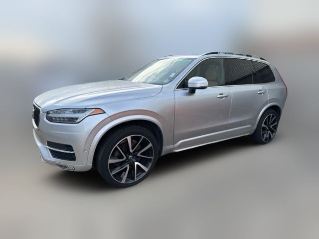 2018 Volvo XC90 Momentum